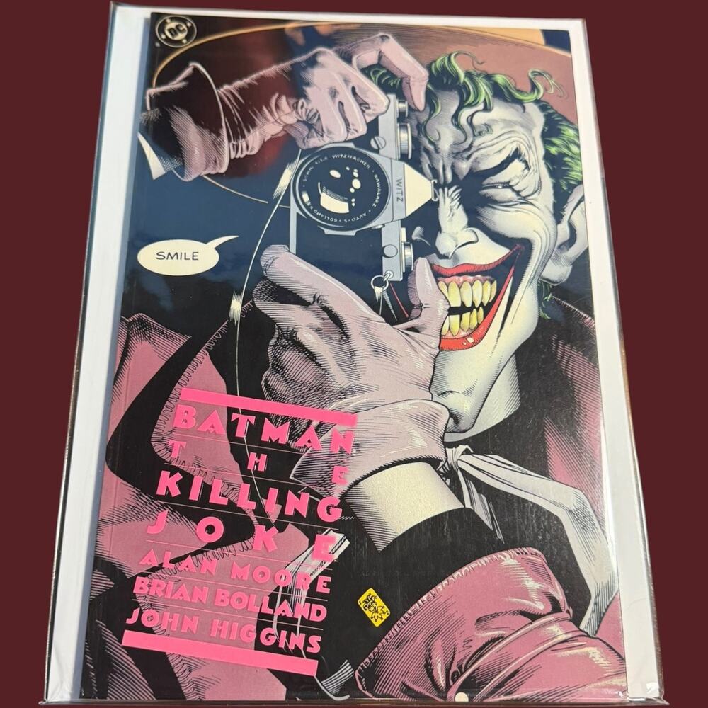 Batman The Killing Joke DC Comics Alan Moore Brian Bolland John Higgins Graphic
